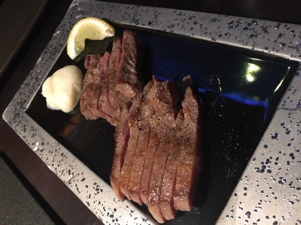 お肉